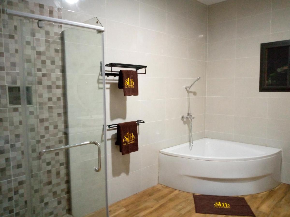 Soa Lia Hotel Miandrivazo Exterior photo