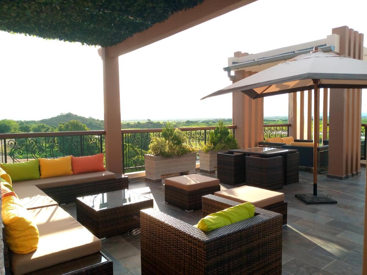 Soa Lia Hotel Miandrivazo Exterior photo